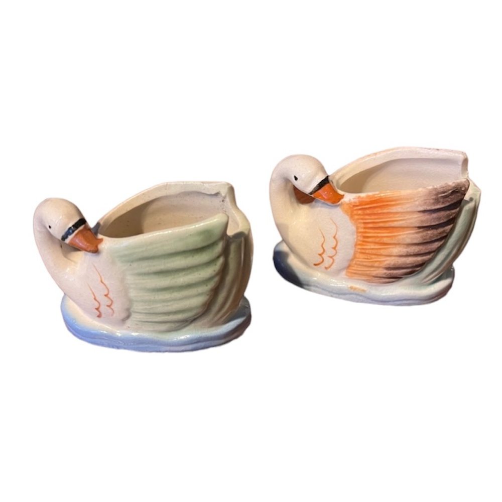 occupied Japan, WW2 VTG mini planters set of 2